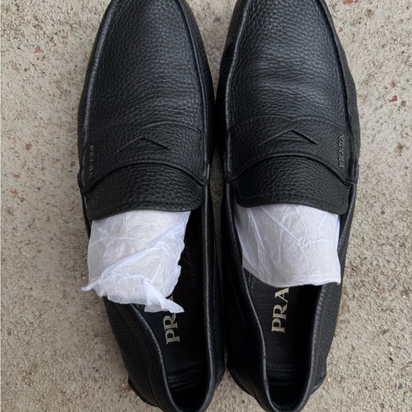 Prada Men’s Black Leather Slip-On Loafers - Picture 1 of 4